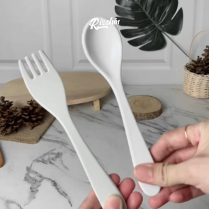 RISSHIN Sendok Garpu untuk Bayi/Anak 100% Melamin Food Grade Putih Polos Aman Awet Kuat Ramah Anak