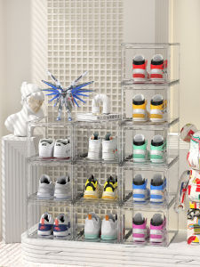 AMU·PIGGY | Clear Acrylic Shoe Cabinet