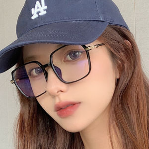 Gratis Ongkir - Kacamata Petak Gaya Wanita Korea / Eyeglasses Anti Sinar UV / Kacamata Fashion Anti