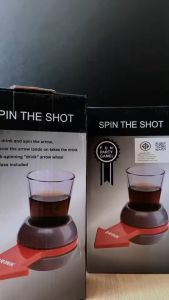 พร้อมส่งจากไทย Spin The Shot เกมส์ในวงเหล้า เกมปาร์ตี้ เกมส์ปีใหม่ เกมแก้ววัดดวง พร้อมกล่อง TY19
