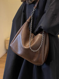 Spring Vintage Mermaid Large Capacity Womens Shoulder Bag Commuter Crossbody Bucket Bag PU Soft Surface Zipper Closure Solid Color