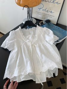 เสื้อเชิ้ตแขนสั้นลูกไม้สไตล์ฝรั่งเศสไซส์ใหญ่สำหรับผู้หญิง ทรงหลวม สีขาว ทรงหลวม เสื้อผ้าทำงานฤดูร้อน กระดุมหน้า ปกติ