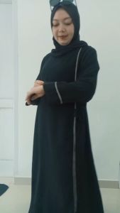 ALULA Abaya Hitam Turkey Terbaru Gamis Lebaran 2025 Dress Cringkle Airflow Busui Simple Elegant Kekinian