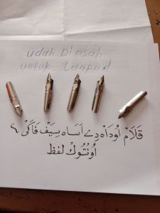 kalam/ pena clup buat anak pesantren. ada yg udah siap pakei j