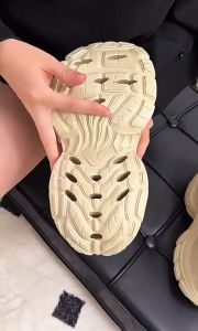 Sepatu Sneakers Wanita Korea Terbaru Tebal Tinggi Sepatu perempuan/laki-laki Olahraga Ringan Empuk