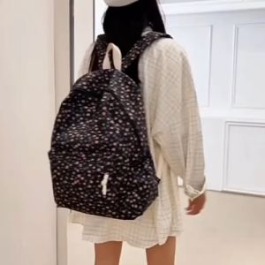 กระเป๋าเป้ดีไซน์เก๋ กระเป๋าแฟชั่นเกาหลี ลายดอกไม้ ใช้งานได้คุ้ม กระเป๋าเป้สะพายหลัง ผ้าไนลอน