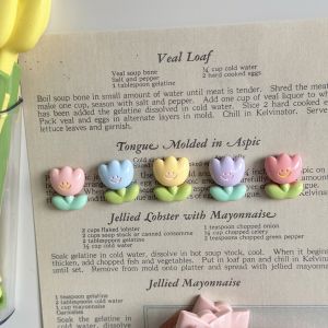 Cute Cream Heart Face Magnetic Fridge Stickers Photo Pin Hole Board Absorbent Cultural Creative Decorative Letter Theme Stickers