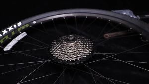 BLOOKE High-Quality MTB front Hub 32/36 Holes with 8-Speed Cassette 11-25T and Freehub Sprocket 32T/40T for Motorcycles