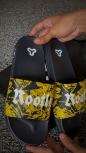 Rootly - Sandal Slide On Pria Casual Kekinian Kartun