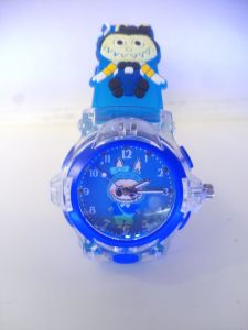 Jam anak jarum musik lampu bercahaya