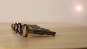 KEPALA MATA BOR FORSTNER BIT HOLESAW HOLE SAW KIT SET GERGAJI BULAT BUNDAR LINGKARAN PEMBOLONG PELUBANG PAPAN KAYU TRIPLEK FORSTNER DRILL BIT SET ENGSEL SENDOK PINTU JENDELA LACI LEMARI MEBEL MEUBLE 15 20 25 30 35 MM 15MM 20MM 25MM 30MM 35MM TAJAM KUAT