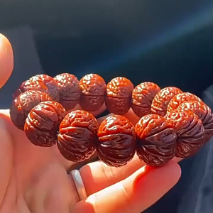 Walnut Strings Wild Peach Kernel Bracelet Playing Coil Playing核桃手串 野生桃核手链 文玩 盘玩