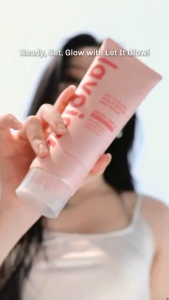 [NEW] lavojoy Let It Glow Daily Shine Body Serum 180ml SPF20 PA++ Sunscreen Lotion | Instant Tone Up & UV Protection | Brightens | Moisturize | Strengthen Skin Barrier | Memutihkan & Melembapkan kulit & terlindung dari UV