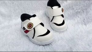 Sepatu Boots Anak Laki-Laki Kekinian Velcro Desain Grafis Ukuran 22-25