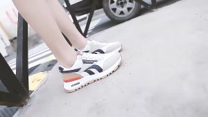 (ใหม่) รองเท้าตาข่ายระบายอากาศ สไตล์เกาหลีอินเทรนด์ น้ำหนักเบา ใส่สบายๆ