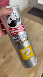Pringles Potato Crips USA (Mystery Flavor Super Mario Sour Cream & Original)