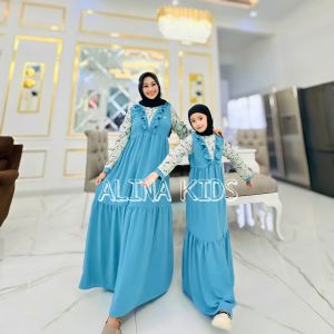 SAFEEA GAMIS COUPLE IBU DAN ANAK PEREMPUAN 2-12thn Bahan CRINGKLE AIRFLOW PREMIUM Kombinasi Polos Bunga Terbaru Kekinian/Lebaran 2024