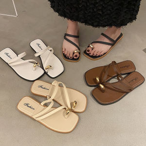 Dép Xỏ Ngón Đế Phẳng Thường Ngày Mùa Hè 2024 Cho Nữ Dép Đi Biển Thời Trang Mới Xuất Xứ Trung Quốc Đại Lục Giày Lười PVC