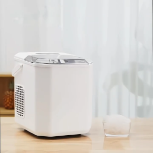 【SG Stock】 Ice Maker Auto-Cleaning Portable Household Quick Ice Making Adjustable Bullet Shape