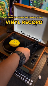 BOMGE 1603 Vintage Three-Speed Bluetooth Portable Suitcase Record Player with Built-in Speaker | Upgraded Phono Audio