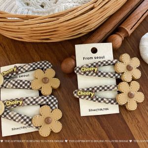 New Cute Letter Plaid Hair Clips Brown Flower Hair Accessories for Girls Childrens Hairpins Sweet Lovely Hair Decorations