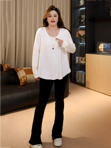 plus Size Womens round Neck Long Sleeve T-Shirt White Loose Fit Inner Wear Base Top Comfortable Korean Style Autumn Top