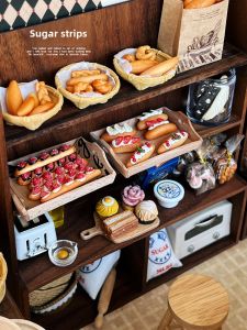 Mini Cake Bakery Kitchen Dollhouse Scene Accessories Display Toys Micro Toy Bread Cabinet Realistic Items for Collectors