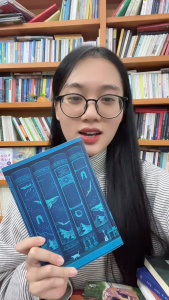 Sách - Thư viện nửa đêm