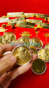 THỎI XU NGỰA VÀNG kèm túi Lộc may mắn tài lộc - MẪU 2