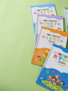 English Handwritten Copybook Round Body English Calligraphy Copybook For Adult Children Exercise Handwriting Practice Book儿童练字帖学前班幼儿园启蒙学前3-6岁初学者凹槽练字帖写字帖楷书数字描红本练字本宝宝学写字中班入门小班练习本
