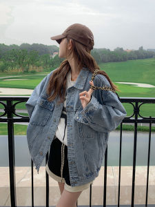 Spring 2025 Womens Loose Fit Vintage Washed Light Blue Denim Jacket Casual Style Cotton Long Sleeve Polo Collar Button down Coat