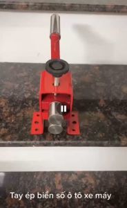 🌟 Máy ép biển số  bảng số inox ô tô cao cấp - Phụ Tùng Mạnh Hiếu