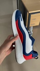 Toseyog 024 HERO! Sepatu Olahraga terkeren kamu! Sepatu Cowok keren