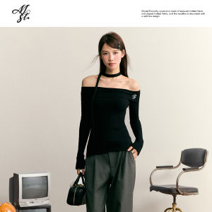 Slim Fit Knitted Long Sleeve Sweater Original One Shoulder Style Versatile Elegant Womens Top for Autumn Commute Simple Design