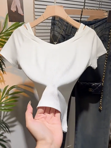 Korean Style Fashion Off-Shoulder Short-Sleeve T-Shirt for Women Summer V Neck T-shirt