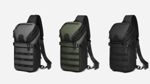 SEA CHOICE กระเป๋าสะพายข้างผู้ชายอเนกประสงค์ - วัสดุกันน้ำ ดีไซน์แยกส่วนแห้งและเปียก กระเป๋าคาดหน้าอกเดินทางพร้อมพอร์ตชาร์จ USB ความจุขนาดใหญ่สำหรับการเดินทาง