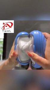 TWOL SHOP 1pcs Portable Pet Hair Remover Roller Reusable Lint Roller Sticker Chom Chom Pet Hair Remover Carpets