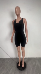 บอดี้สูท ชุดออกกำลังกายผู้หญิง ทรงเสื้อกล้าม กลางอกแต่งเว้าตัว U ผ้าร่องอย่างดี ยืดหยุ่น กระชับเก็บทรง ใส่สบาย ชุดโยคะ เข้ารูป #2025