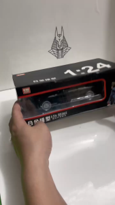 Mô Hình Xe Ôtô Kim Loại 1/24 Siêu Xe BMW 850 CSI Dùng Để Trưng Bày Bàn làm Việc