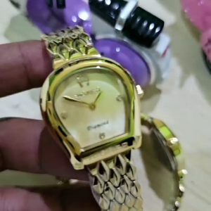 [Promo] Jam Tangan Wanita Aigner AGW.231001 & AGW.231004 Bitonto Diamond Stainless Steel Strap Original Garansi 2 Tahun [✔COD][100% Authentic]