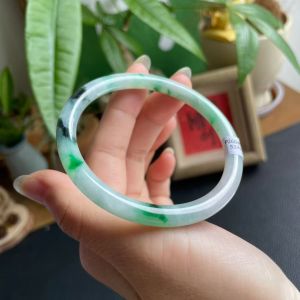 Jadeite bangle/jade bangle 54mm can view and try singapore/grade A type Burmese jade