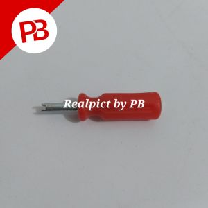 Kunci Pembuka Pentil / Grip On bukaan pentil Ban