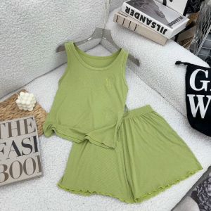 Bộ Mặc Nhà Thêu Hình Thỏ Dễ Thương - LCXB34