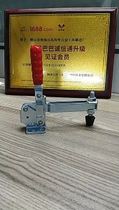 GH-12130 Quick Release Vertical Toggle Clamp Antislip Welding Fixing Clips 227KG Holding Capacity