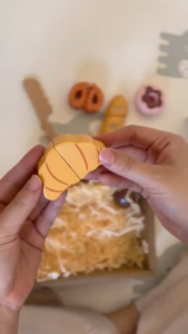 Wooden Pretend Cutting Bread Toy Kitchen Role Play Food Set 3Y+ PolarB