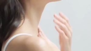 SADOER Collagen Milk Bleaching Face Body Cream Whitening Cream Skin Whitening Moisturizing Body Lotion Skin Lightening Cream Body Care