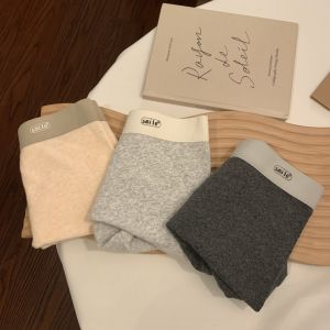 Pure Cotton Breathable Antibacterial Mens Boxer Shorts Youth Sport Style mid Waist Comfortable Fit Flat Angle Underwear