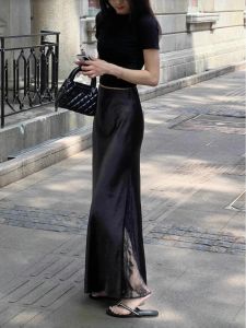 Lace Splice Satin Pencil Skirt