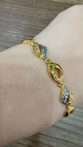 Poh Heng Jewellery 22K Allura Bracelet in Yellow White Gold  [Price By Weight]