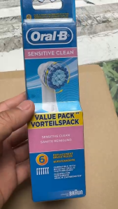 Set 6 đầu bàn chải điện thay thế Oral-B Sensitive HÀNG ĐỨC